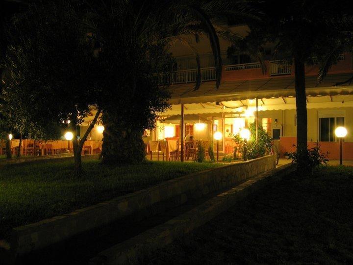 Hotel Possidona Beach Gerakini Exterior foto